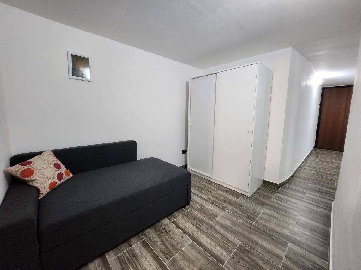 Don Vito'S Home, Dsg2 Short Lets, 250 Mt Metro ปาแลร์โม ภายนอก รูปภาพ