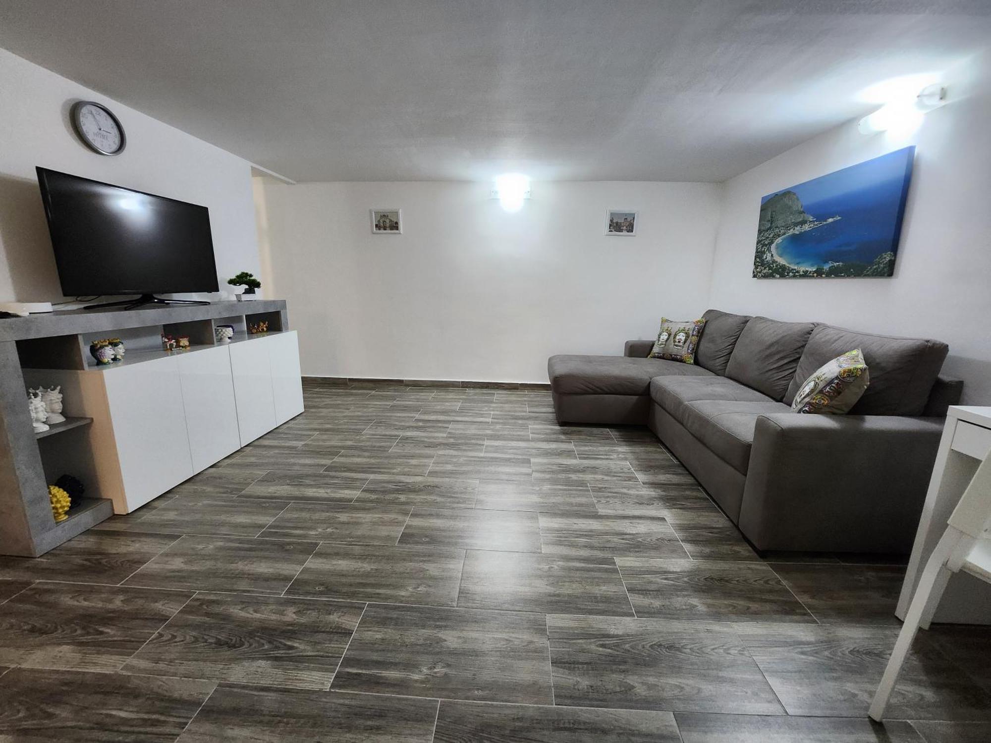 Don Vito'S Home, Dsg2 Short Lets, 250 Mt Metro ปาแลร์โม ภายนอก รูปภาพ